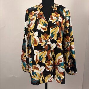 Jennifer Lopez | Floral V-neck Blouse w/Pleat Detail | L